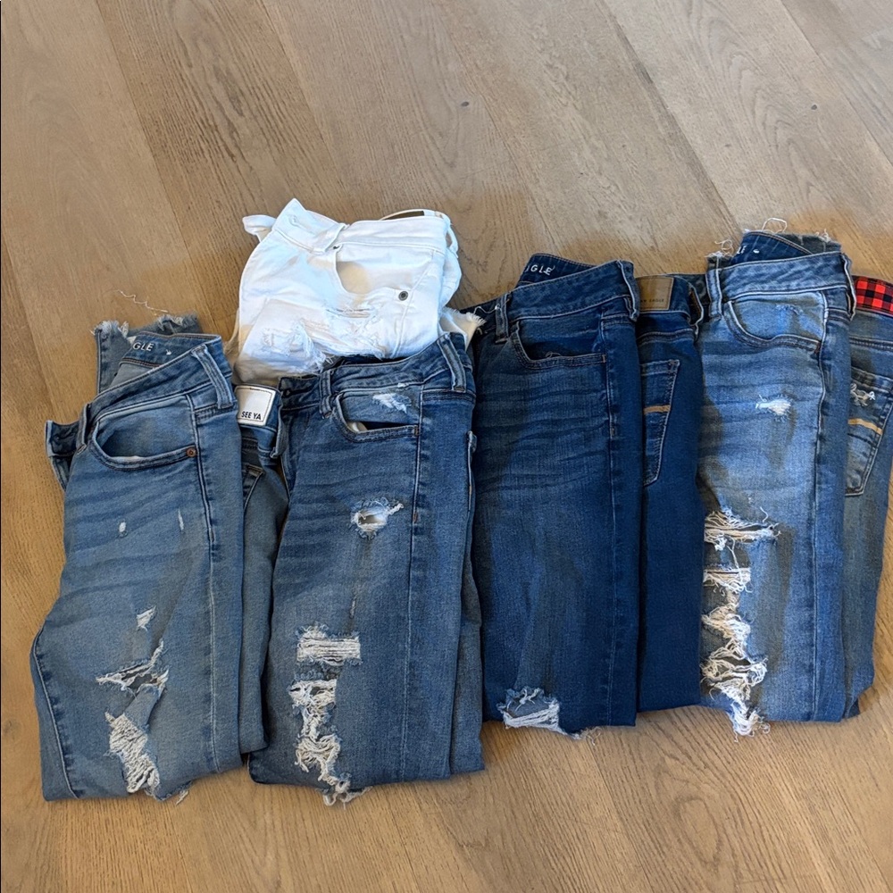 American Eagle Outfitters Jeans Bundle Lot Women 4 short m/x short